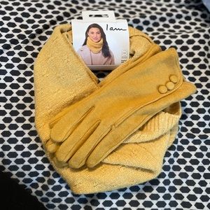 Scarf & Gloves Set